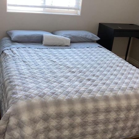 House Downtown Oc Santa Ana Hostel Ngoại thất bức ảnh