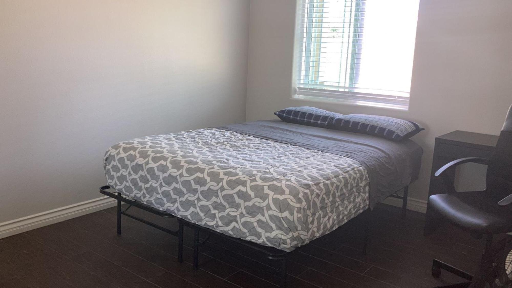 House Downtown Oc Santa Ana Hostel Ngoại thất bức ảnh