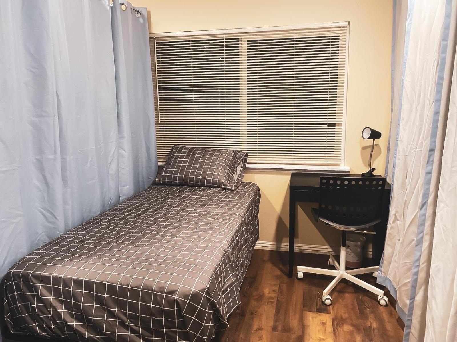 House Downtown Oc Santa Ana Hostel Ngoại thất bức ảnh